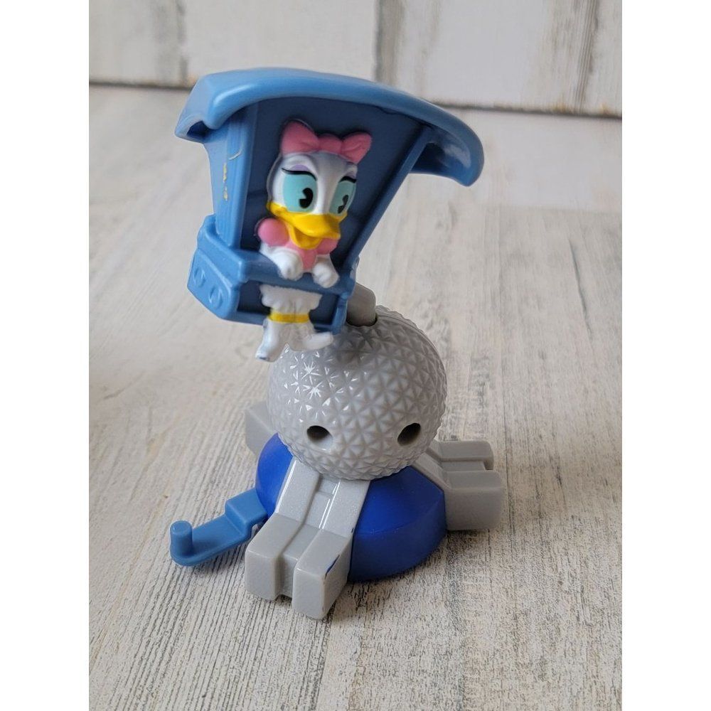 McDonald's Daisy Duck Soarin'‎ rocket Disney toy figure